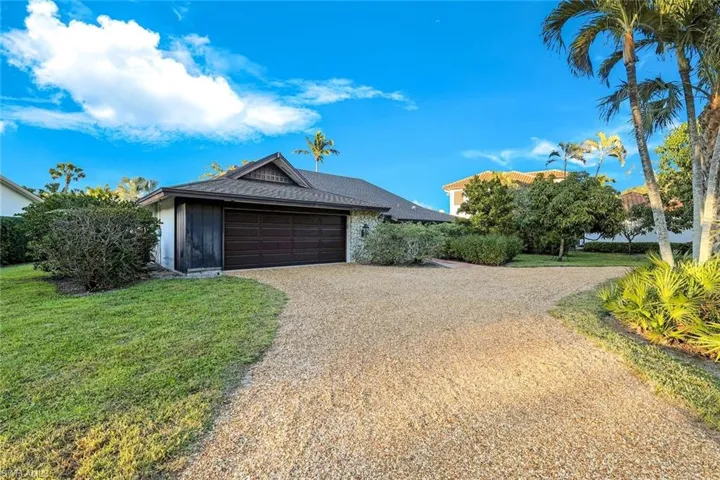 700  Bald Eagle  DR, Naples, FL 34105
