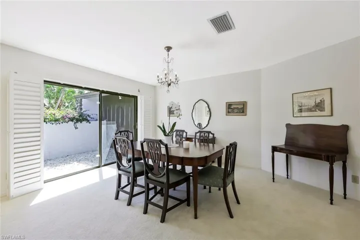 700  Bald Eagle  DR, Naples, FL 34105