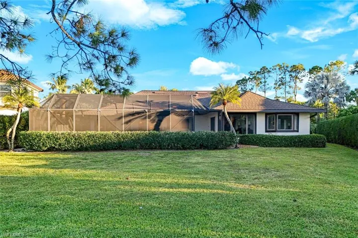 700  Bald Eagle  DR, Naples, FL 34105