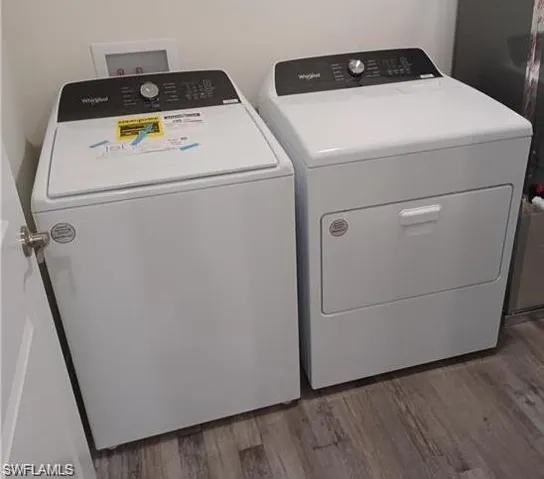 WASHER/DRYER INCLUDED