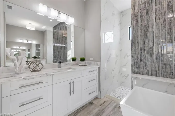 Primary bath