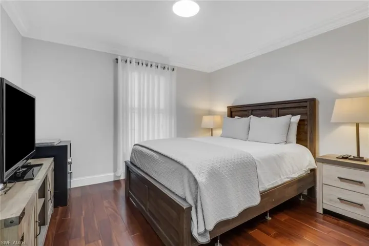 9580 Victoria Ln 104, Naples, Florida 34109