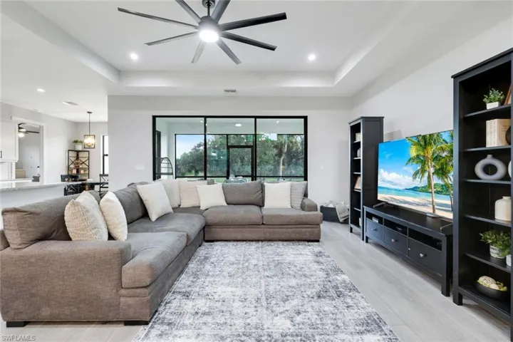 763 35th Ave Nw, Naples, Florida 34120