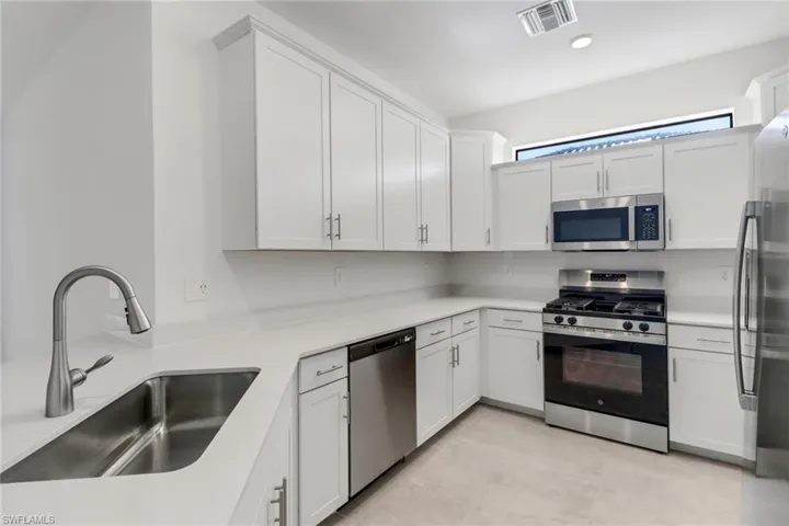 19708 Hinkley Dr, Estero, Florida 33928