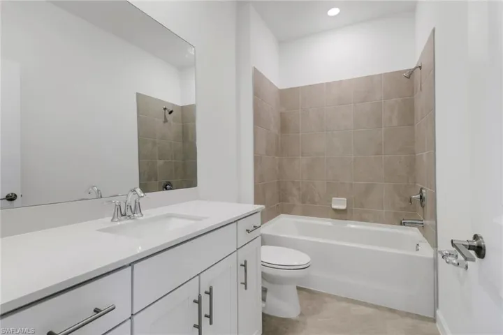 19708 Hinkley Dr, Estero, Florida 33928