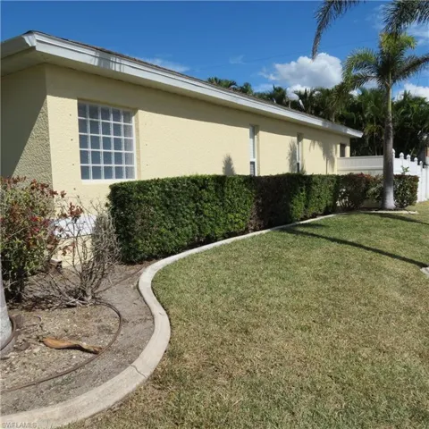4145 Sw 9th Ave, Cape Coral, Florida 33914