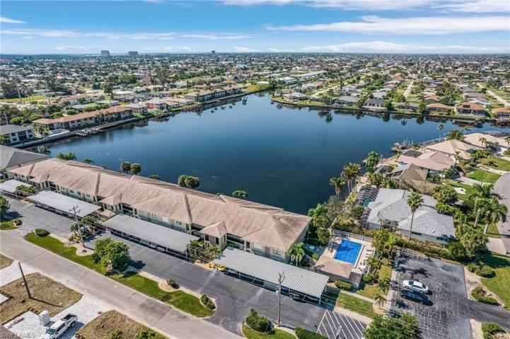 4622 SW Santa Barbara  PL, Cape Coral, FL 33914