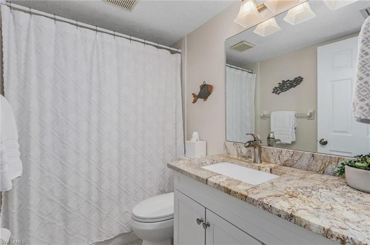 4622 SW Santa Barbara  PL, Cape Coral, FL 33914