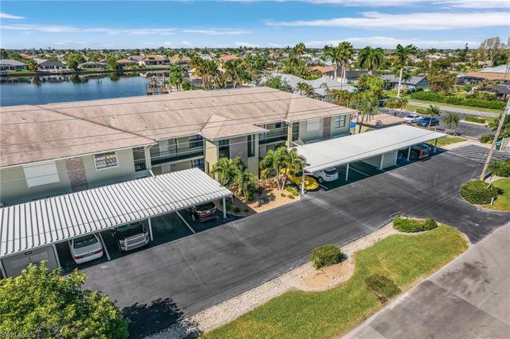4622 SW Santa Barbara  PL, Cape Coral, FL 33914