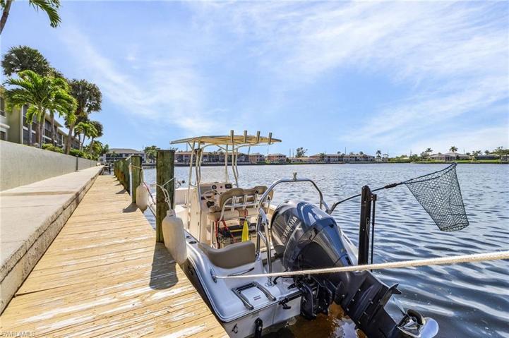 4622 SW Santa Barbara  PL, Cape Coral, FL 33914