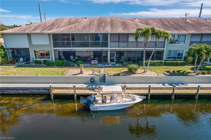 4622 SW Santa Barbara  PL, Cape Coral, FL 33914