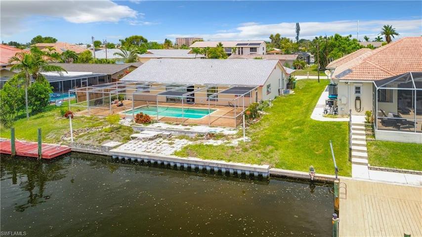 4918 Triton CT W, CAPE CORAL FL 33904
