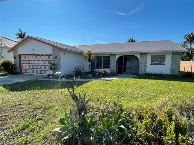 4918 Triton CT W, CAPE CORAL FL 33904