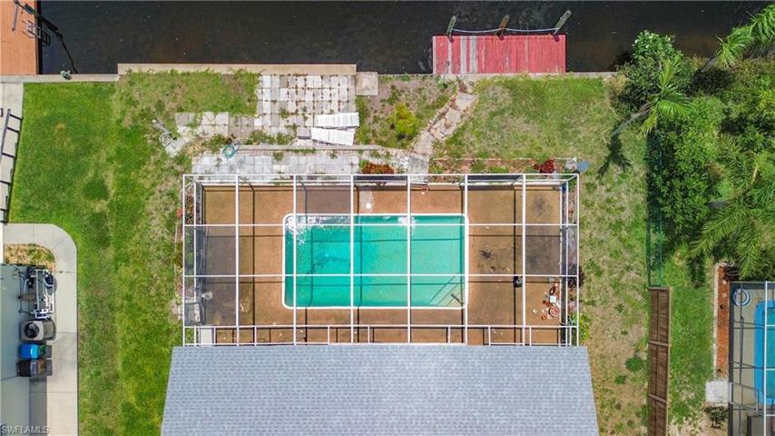4918 Triton CT W, CAPE CORAL FL 33904