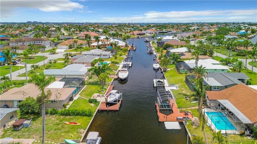 4918 Triton CT W, CAPE CORAL FL 33904