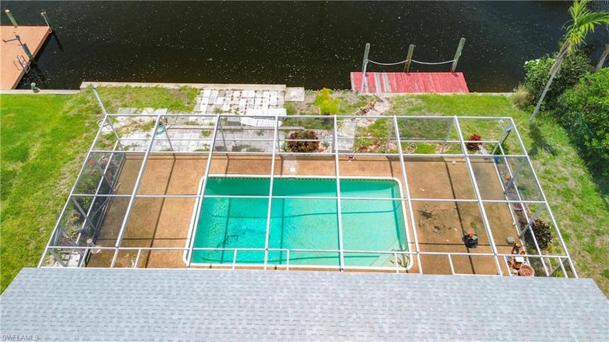 4918 Triton CT W, CAPE CORAL FL 33904