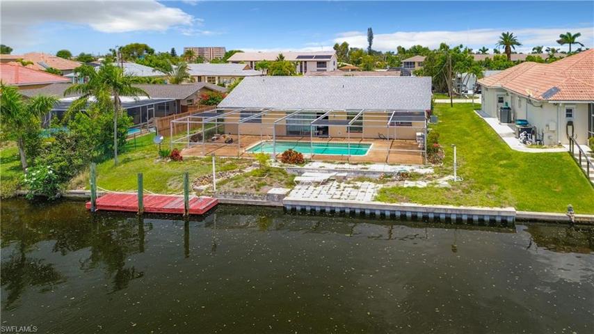 4918 Triton CT W, CAPE CORAL FL 33904