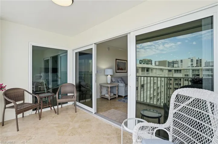 3443 Gulf Shore Blvd N # 814, Naples, Florida 34103