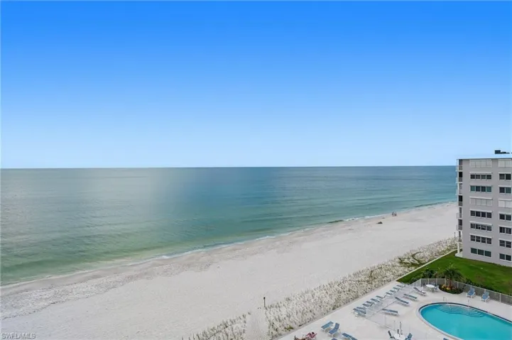 3443 Gulf Shore Blvd N # 814, Naples, Florida 34103