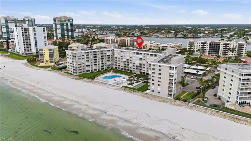 3443 Gulf Shore Blvd N # 814, Naples, Florida 34103