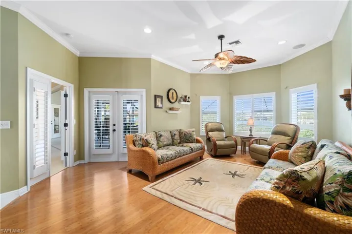 197 San Mateo Dr, Bonita Springs, Florida 34134