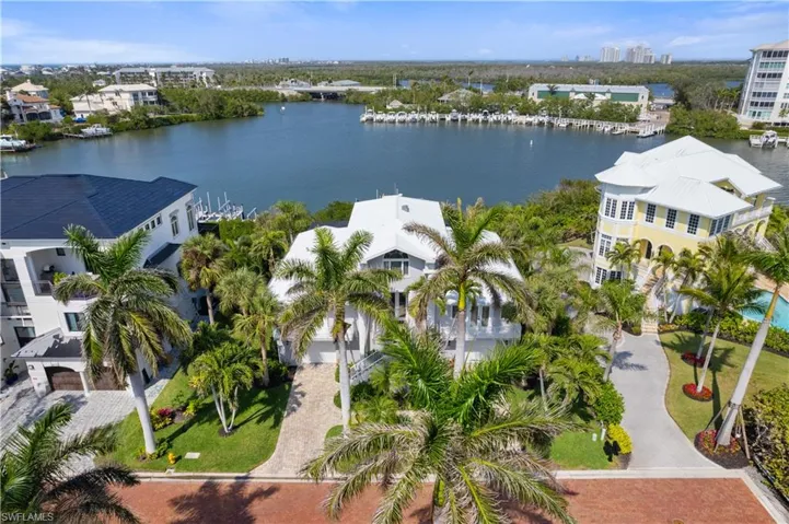 197 San Mateo Dr, Bonita Springs, Florida 34134