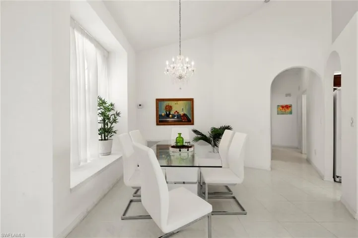 3925 Oasis Blvd, Cape Coral, Florida 33914