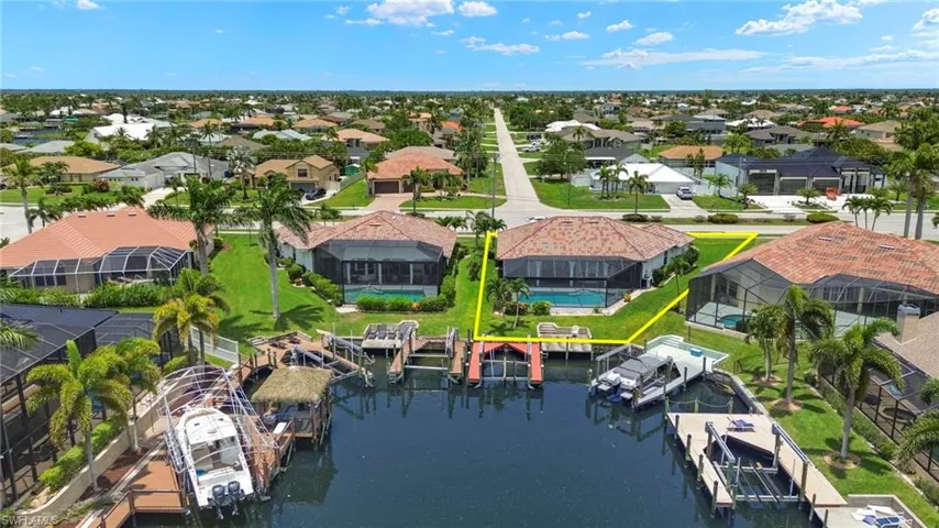 3925 Oasis Blvd, Cape Coral, Florida 33914