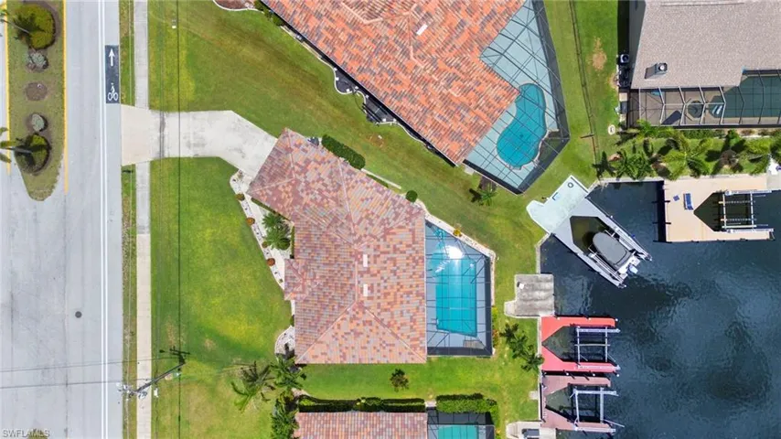3925 Oasis Blvd, Cape Coral, Florida 33914