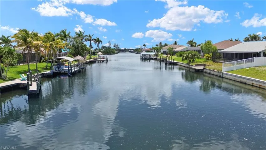 3925 Oasis Blvd, Cape Coral, Florida 33914