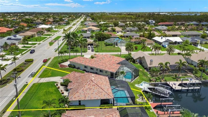 3925 Oasis Blvd, Cape Coral, Florida 33914