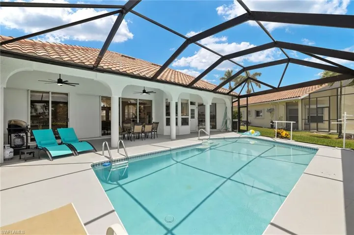 3925 Oasis Blvd, Cape Coral, Florida 33914