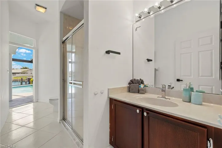 3925 Oasis Blvd, Cape Coral, Florida 33914