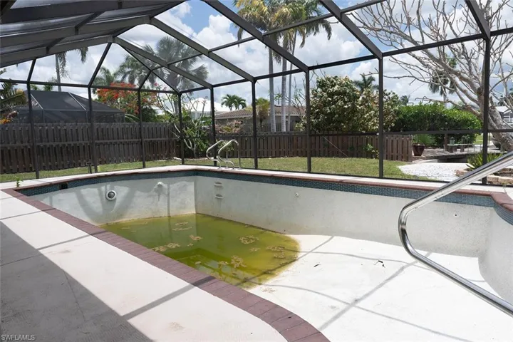220 Albatross St, Fort Myers Beach, Florida 33931