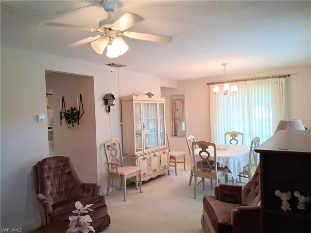 2 Tangelo Ct, Lehigh Acres, Florida 33936
