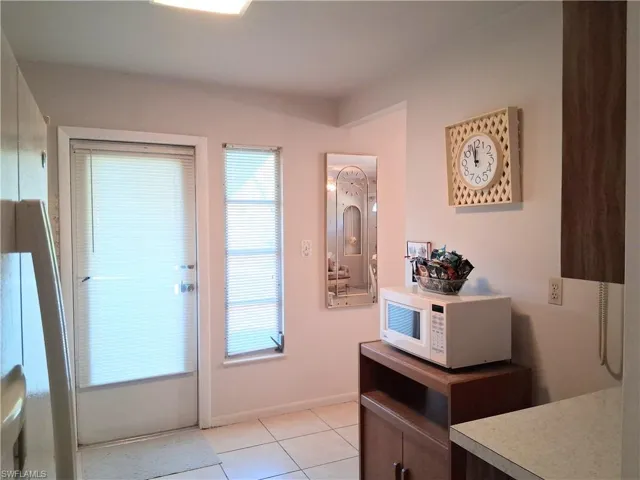 2 Tangelo Ct, Lehigh Acres, Florida 33936