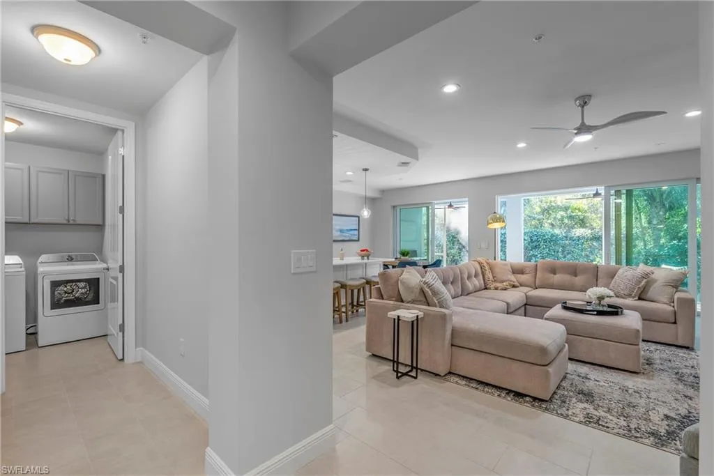2640 Seychelles CIR, Naples, FL 34112,224083207