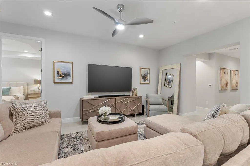 2640 Seychelles CIR, Naples, FL 34112,224083207