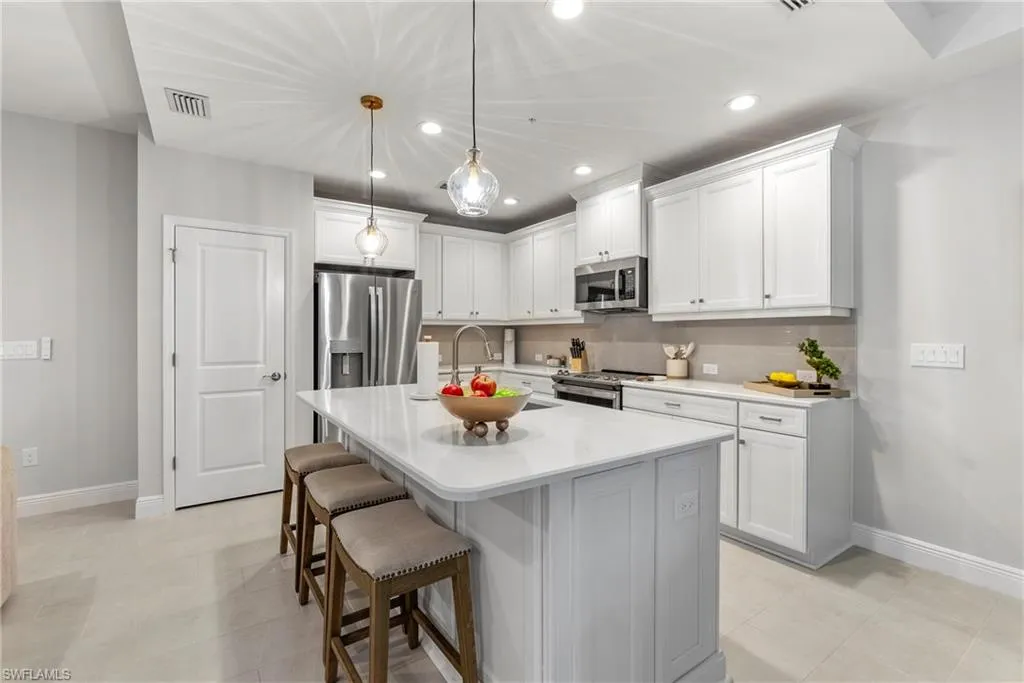 2640 Seychelles CIR, Naples, FL 34112,224083207