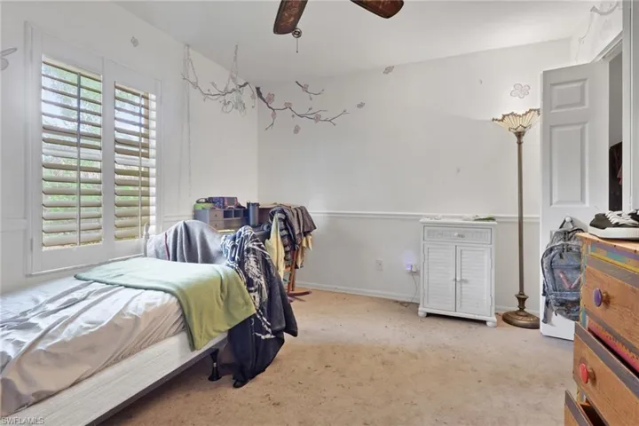 12393 Londonderry Ln, Bonita Springs, Florida 34135