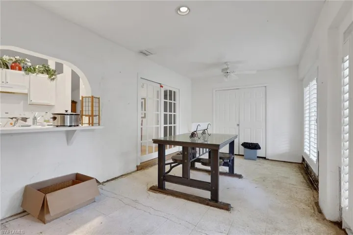 12393 Londonderry Ln, Bonita Springs, Florida 34135