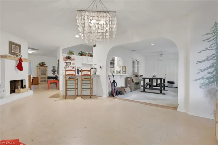 12393 Londonderry Ln, Bonita Springs, Florida 34135