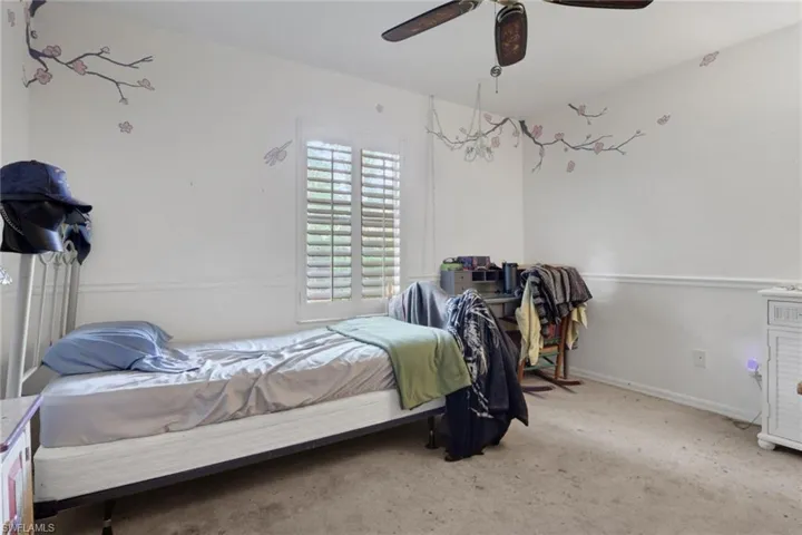 12393 Londonderry Ln, Bonita Springs, Florida 34135