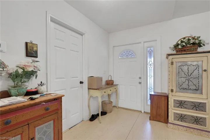 12393 Londonderry Ln, Bonita Springs, Florida 34135