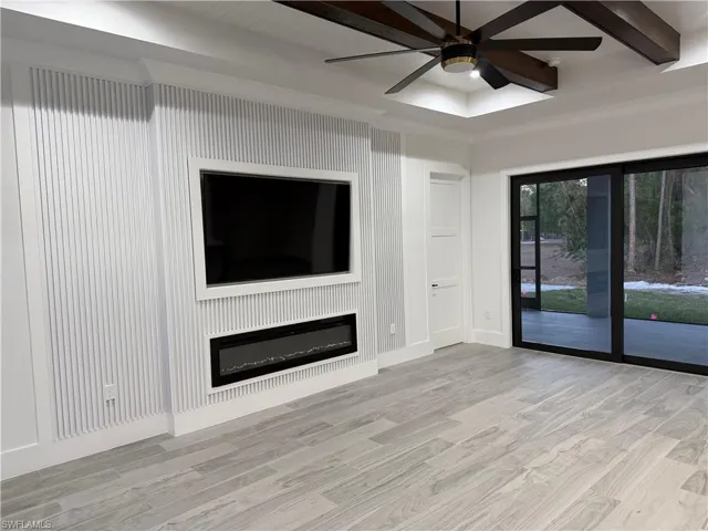 526  16th SE ST, Naples, FL 34117