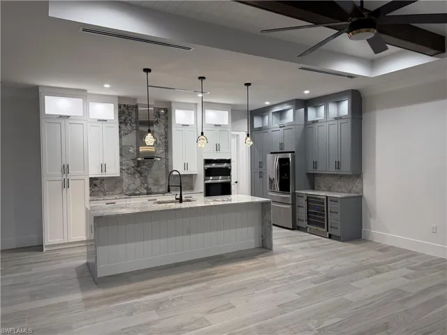 526  16th SE ST, Naples, FL 34117