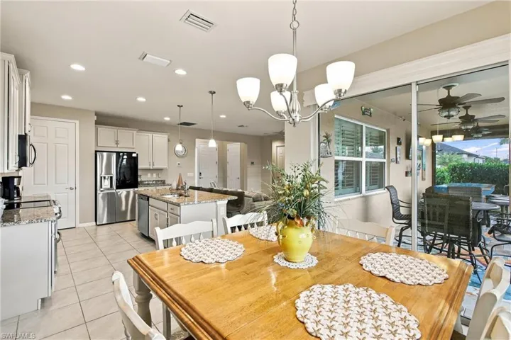 3707 Sw 13th Ave, Cape Coral, Florida 33914