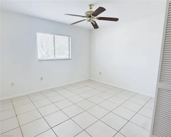 699  110th N AVE, Naples, FL 34108