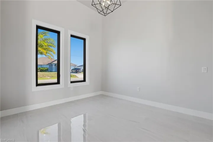 Guest bedroom