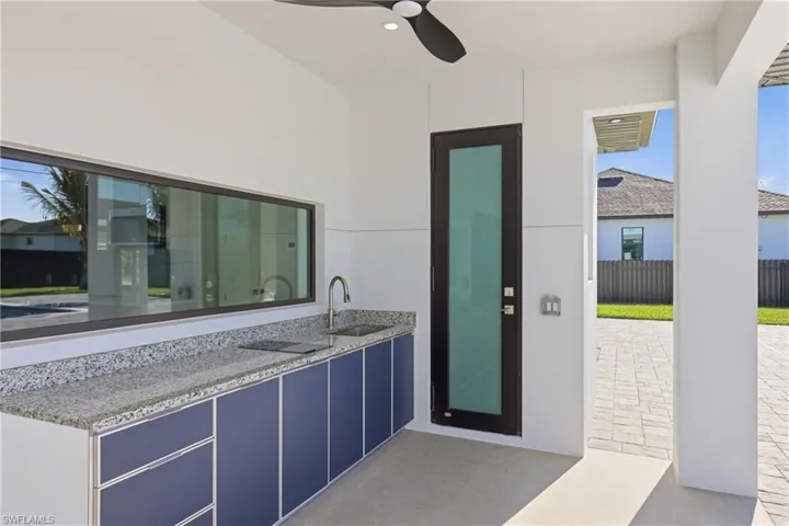 Outdoor kitchen